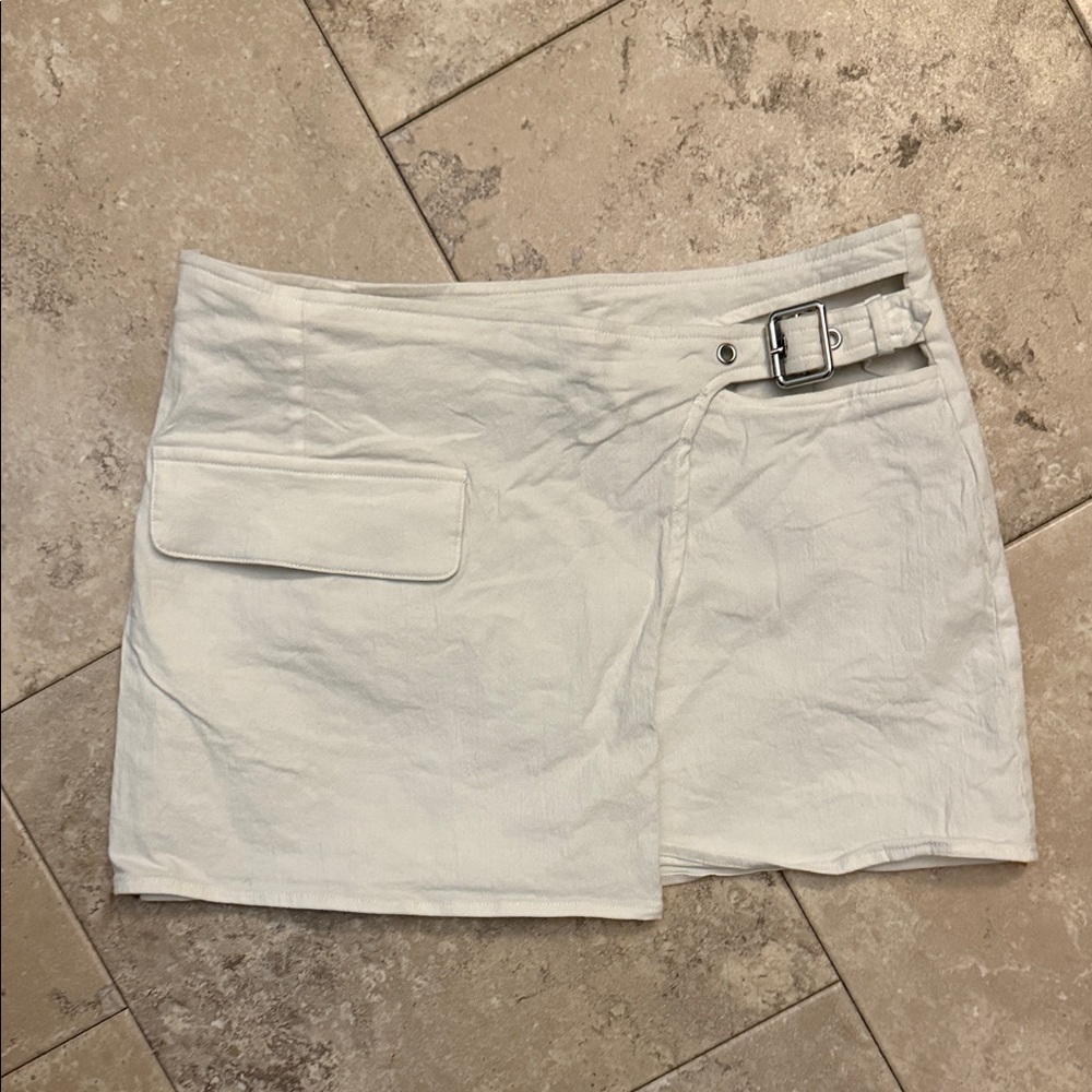 White Fox Boutique White Mini Skirt